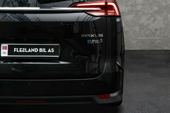 maxus-euniq-5-elektrisitet-2021-big-10