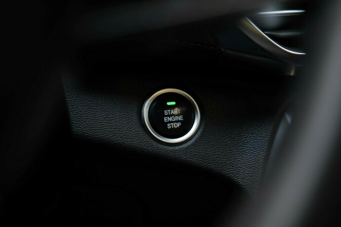 maxus-euniq-5-elektrisitet-2021-big-17