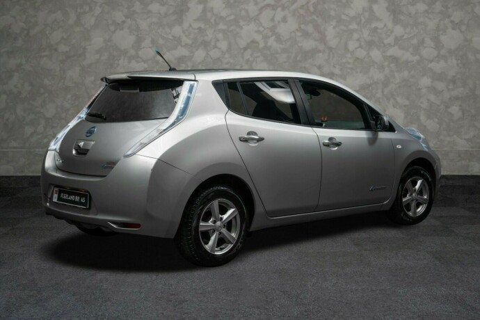 nissan-leaf-elektrisitet-2013-big-10