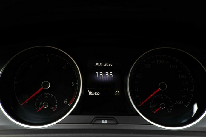 volkswagen-golf-alltrack-diesel-2016-big-11