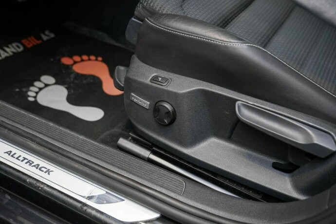 volkswagen-golf-alltrack-diesel-2016-big-25