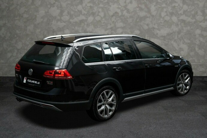 volkswagen-golf-alltrack-diesel-2016-big-7