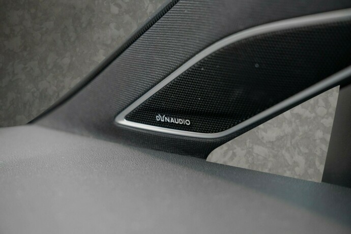 volkswagen-golf-alltrack-diesel-2016-big-17