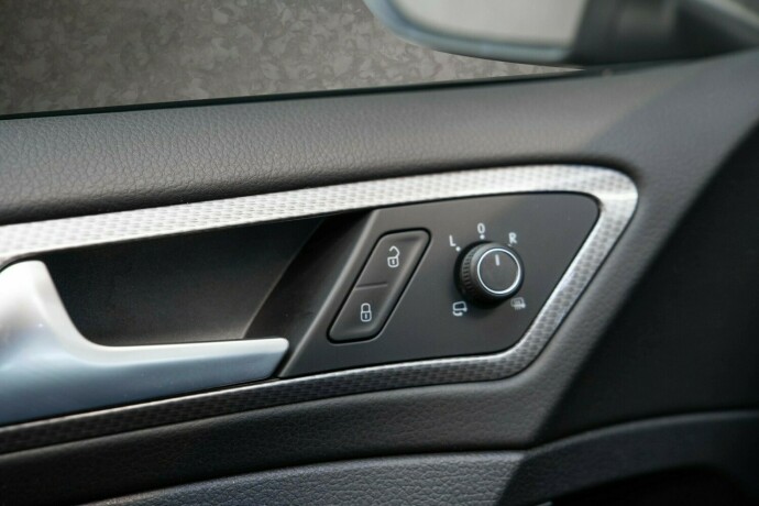 volkswagen-golf-alltrack-diesel-2016-big-23