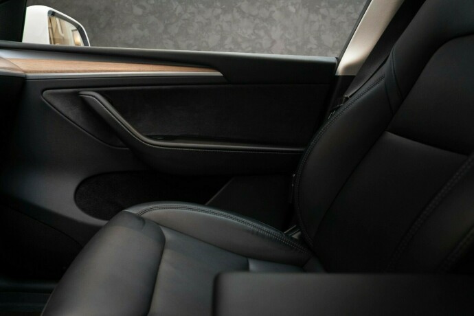 tesla-model-y-elektrisitet-2023-big-16