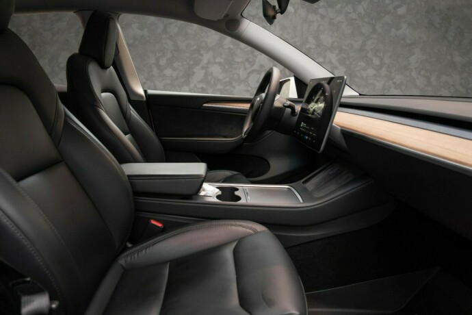 tesla-model-y-elektrisitet-2023-big-28