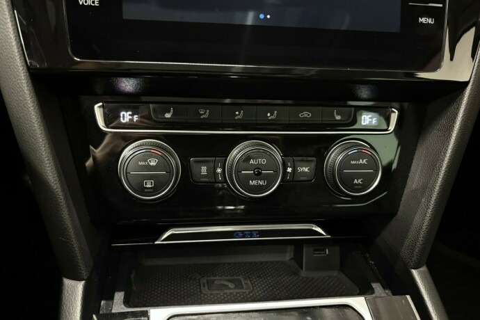 volkswagen-passat-elektrisitetbensin-2018-big-33