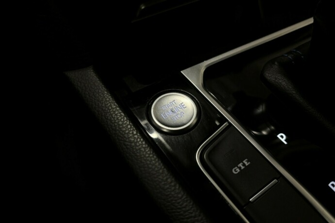 volkswagen-passat-elektrisitetbensin-2018-big-36