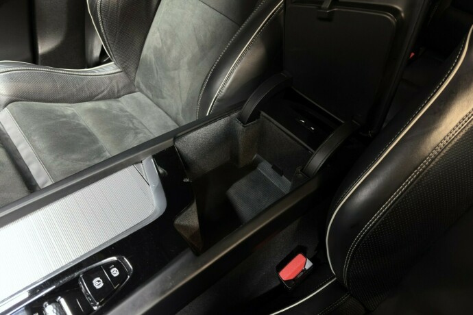 volvo-xc-60-elektrisitetbensin-2019-big-38