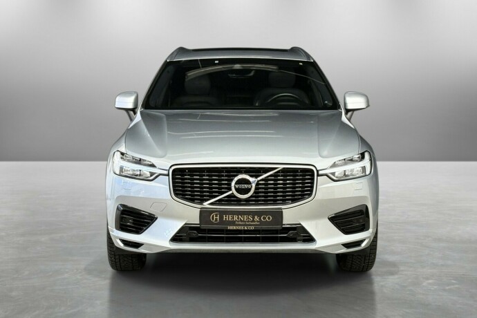 volvo-xc-60-elektrisitetbensin-2019-big-3