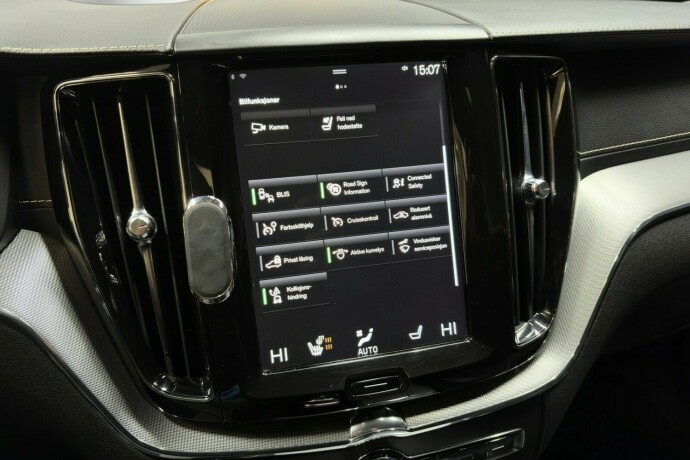 volvo-xc-60-elektrisitetbensin-2019-big-31