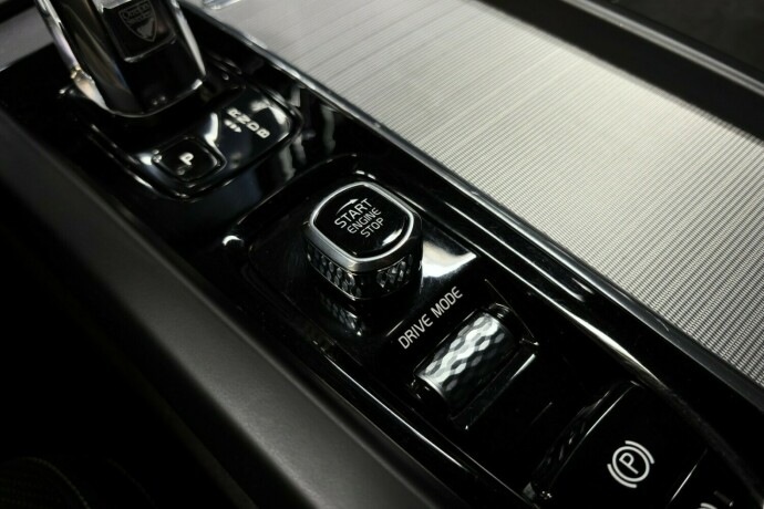 volvo-xc-60-elektrisitetbensin-2019-big-41