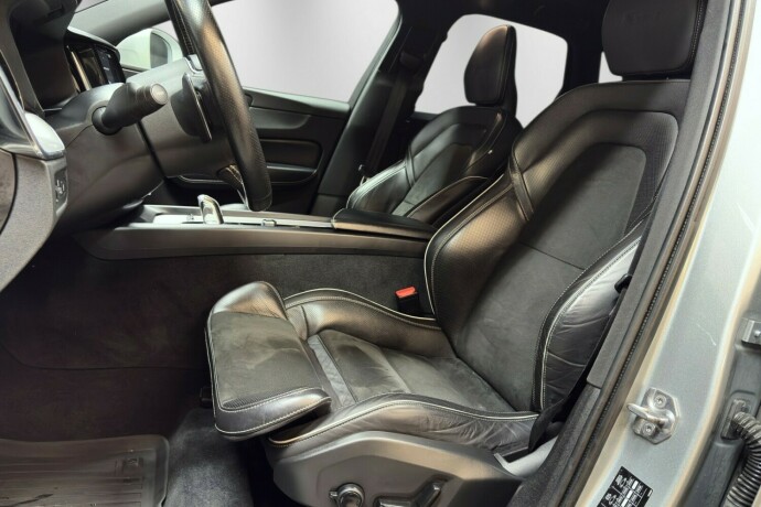 volvo-xc-60-elektrisitetbensin-2019-big-19