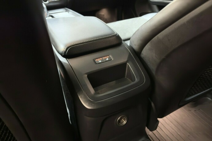 volvo-xc-60-elektrisitetbensin-2019-big-20