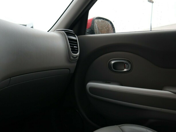 kia-soul-elektrisitet-2016-big-15