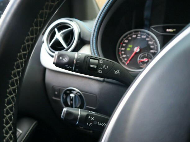 mercedes-benz-b-klasse-elektrisitet-2014-big-16