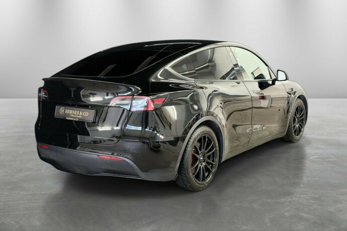 tesla-model-y-elektrisitet-2022-big-8