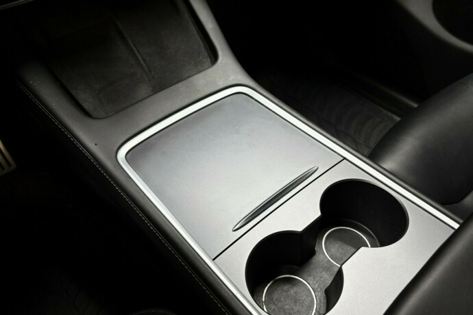 tesla-model-y-elektrisitet-2022-big-29