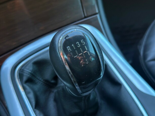 opel-insignia-bensin-2012-big-21