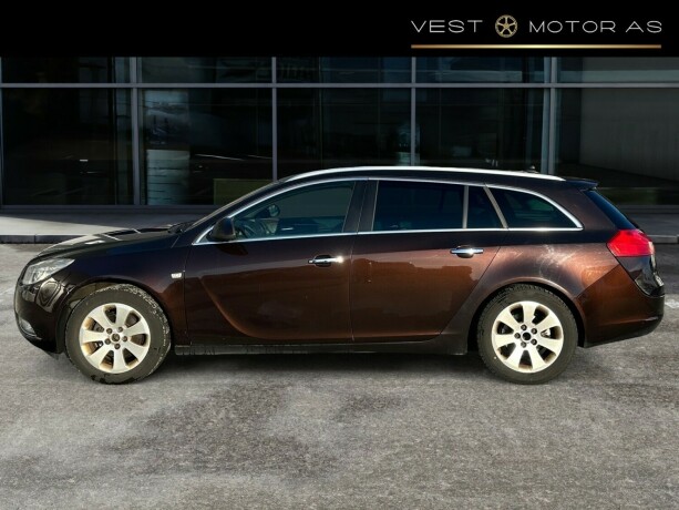 opel-insignia-bensin-2012-big-3
