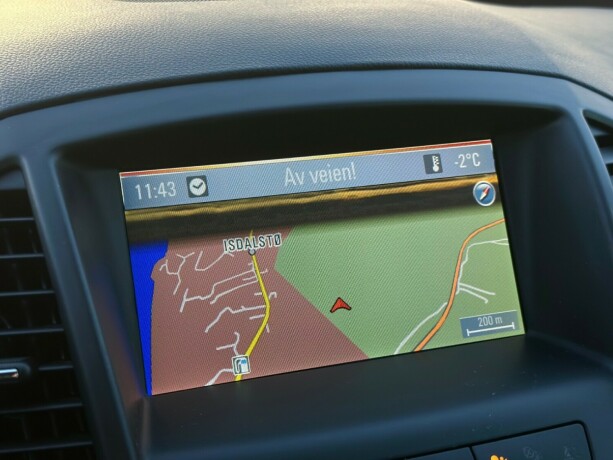 opel-insignia-bensin-2012-big-26