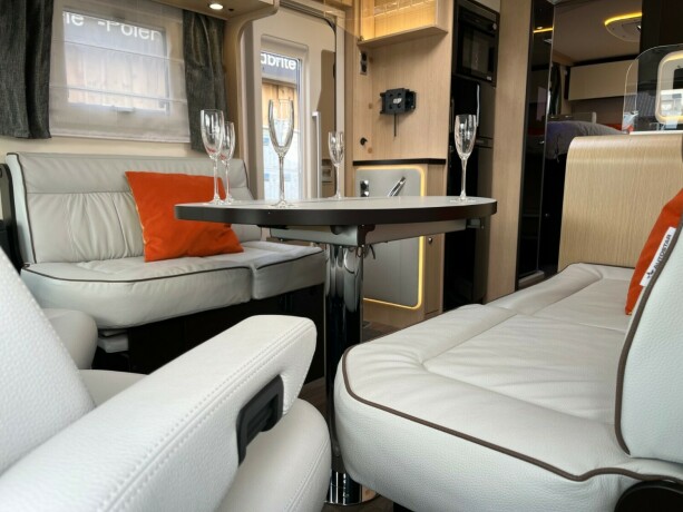 autostar-prestige-design-edition-i790lj-topputgave-2-enkle-senger-senkeseng-diesel-2021-big-37