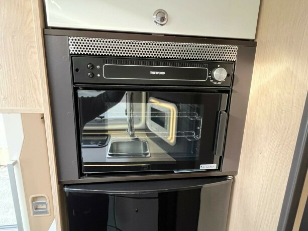 autostar-prestige-design-edition-i790lj-topputgave-2-enkle-senger-senkeseng-diesel-2021-big-59