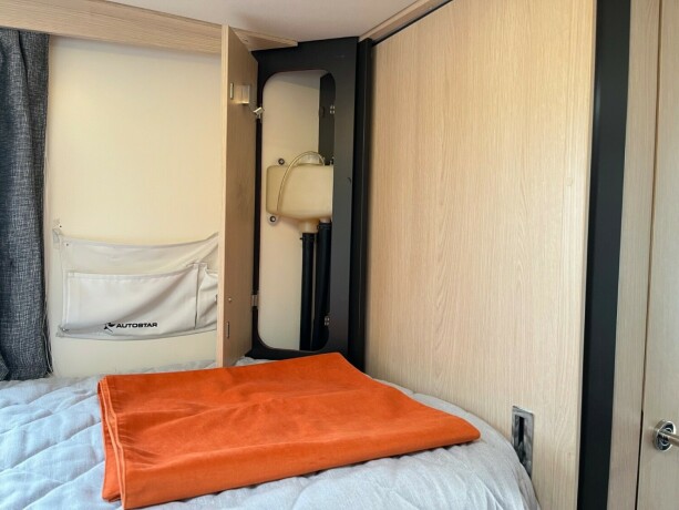 autostar-prestige-design-edition-i790lj-topputgave-2-enkle-senger-senkeseng-diesel-2021-big-91