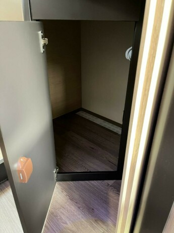 autostar-prestige-design-edition-i790lj-topputgave-2-enkle-senger-senkeseng-diesel-2021-big-96