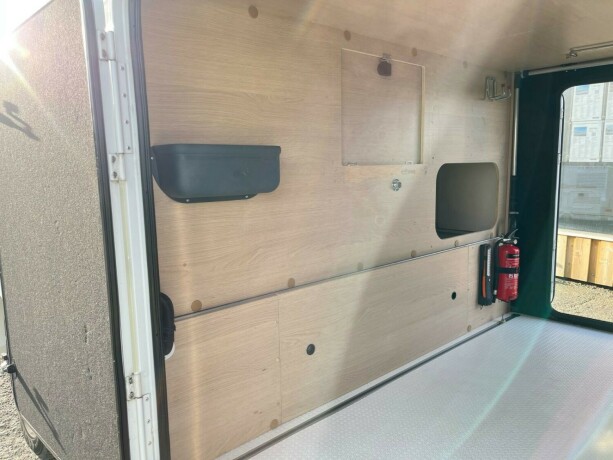 autostar-prestige-design-edition-i790lj-topputgave-2-enkle-senger-senkeseng-diesel-2021-big-14