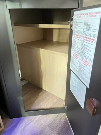 autostar-prestige-design-edition-i790lj-topputgave-2-enkle-senger-senkeseng-diesel-2021-big-95