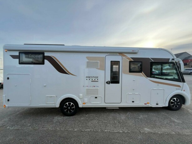 autostar-prestige-design-edition-i790lj-topputgave-2-enkle-senger-senkeseng-diesel-2021-big-3