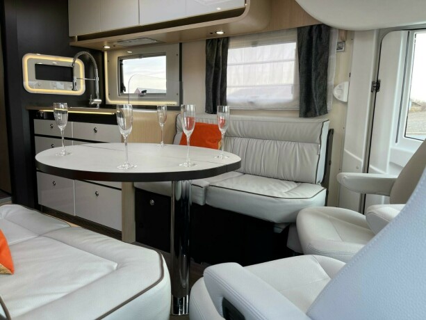 autostar-prestige-design-edition-i790lj-topputgave-2-enkle-senger-senkeseng-diesel-2021-big-36