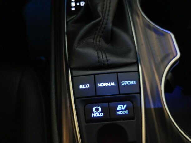 toyota-camry-elektrisitetbensin-2019-big-22