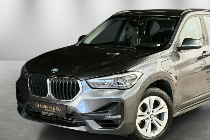 bmw-x1-elektrisitetbensin-2021-big-2