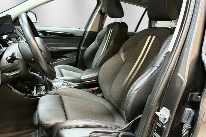 bmw-x1-elektrisitetbensin-2021-big-18