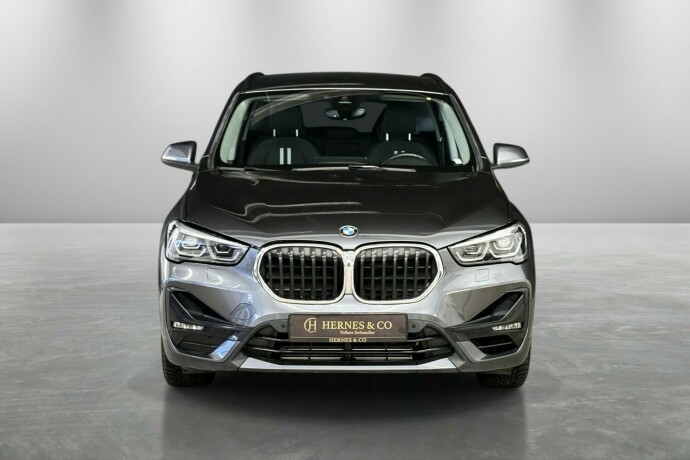 bmw-x1-elektrisitetbensin-2021-big-3