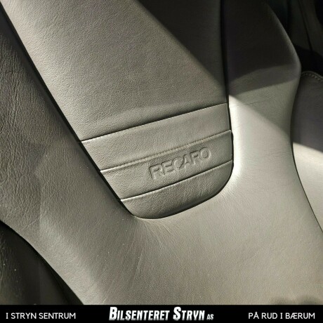 jaguar-xk-bensin-2003-big-14