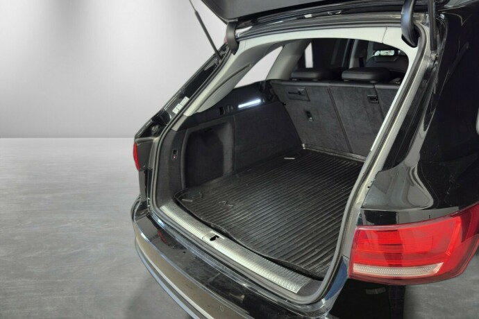 audi-a4-elektrisitetbensin-2019-big-10