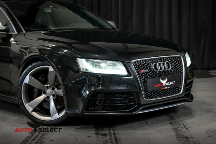 audi-rs5-bensin-2011-big-1