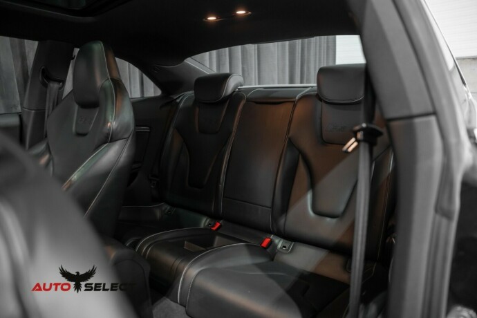 audi-rs5-bensin-2011-big-26