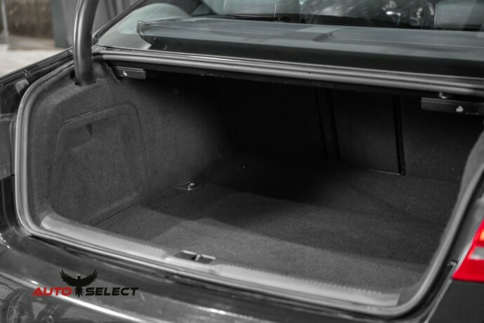 audi-rs5-bensin-2011-big-11