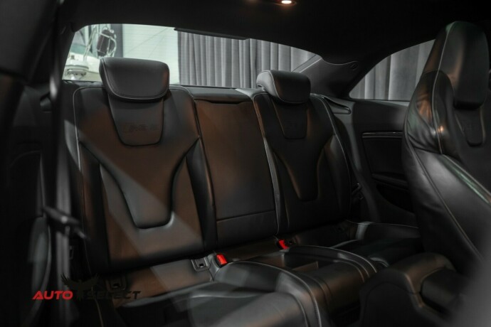 audi-rs5-bensin-2011-big-19