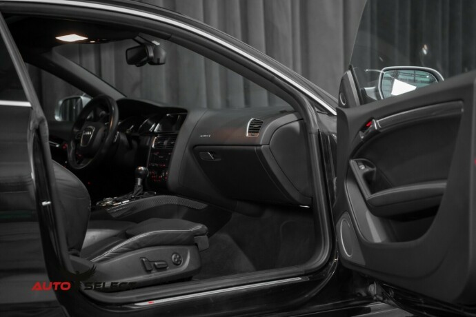 audi-rs5-bensin-2011-big-15