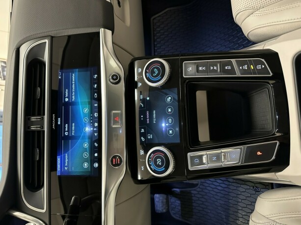 jaguar-i-pace-elektrisitet-2019-big-16