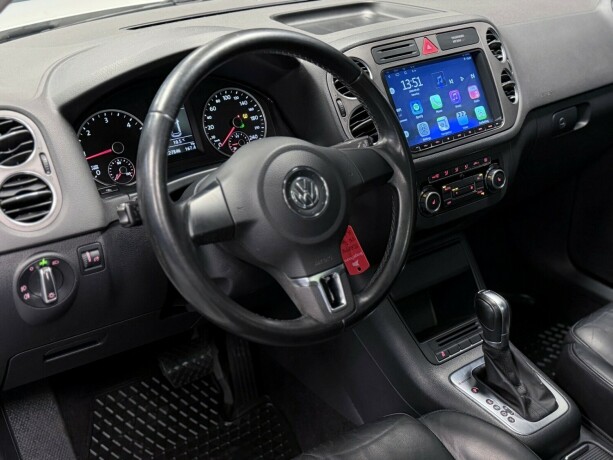 volkswagen-tiguan-diesel-2011-big-9