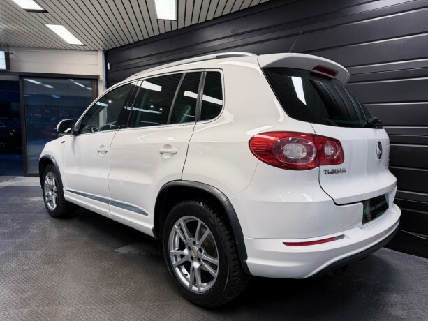 volkswagen-tiguan-diesel-2011-big-4