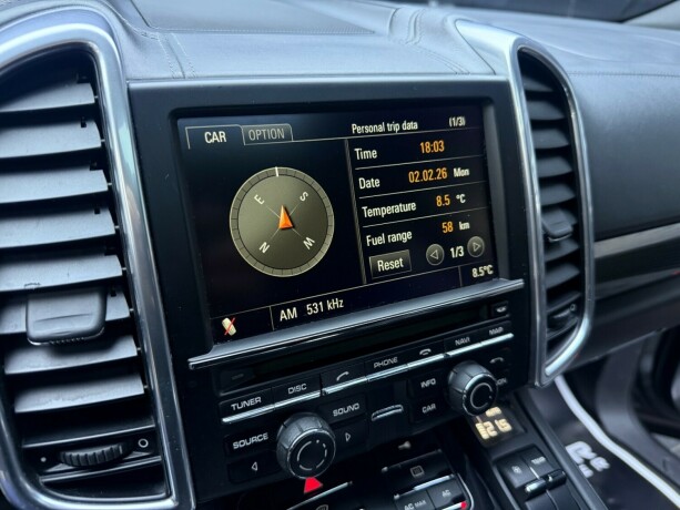 porsche-cayenne-diesel-2010-big-17