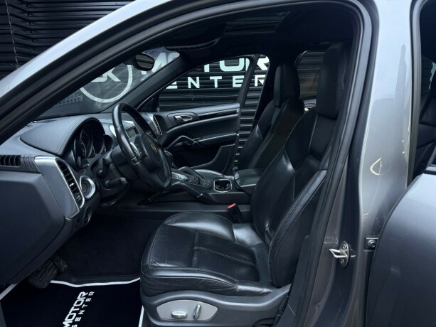 porsche-cayenne-diesel-2010-big-25