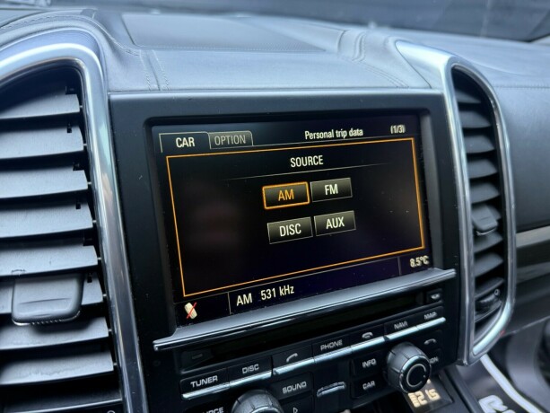 porsche-cayenne-diesel-2010-big-18